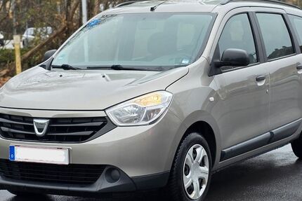 Dacia Lodgy 207.113 km 3.300 &euro; Büdingen 63654
