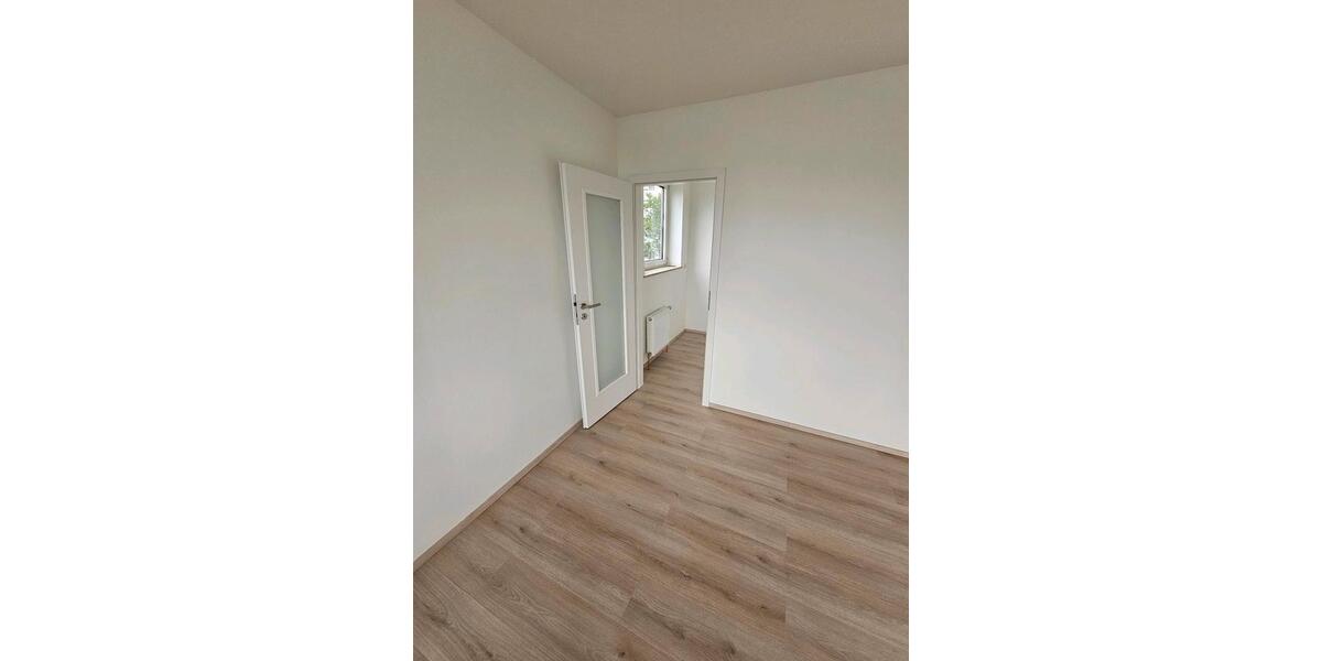 Etagenwohnung Frankfurt am Main Süd - 1 Zimmer, 35 m&sup2;, 690&euro; | Angebot:25873640