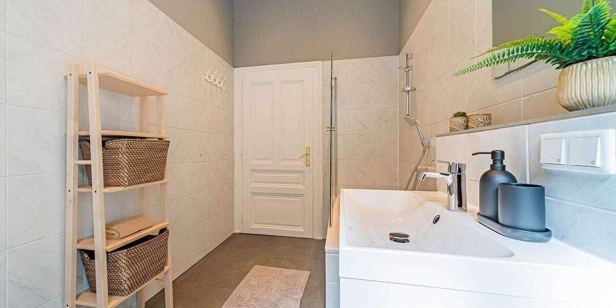 Etagenwohnung Frankfurt am Main Westend-Süd - 2 Zimmer, 67 m&sup2;, 2.460&euro; | Angebot:25661927