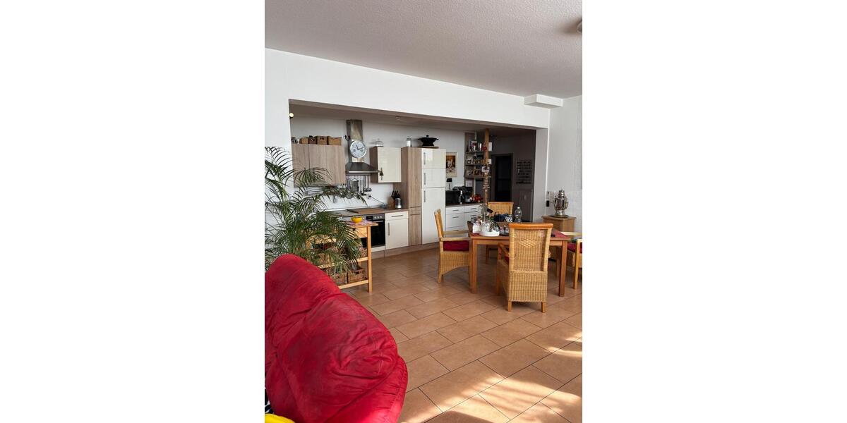 Etagenwohnung Ortenberg - 2 Zimmer, 87 m&sup2;, 710&euro; | Angebot:26422088