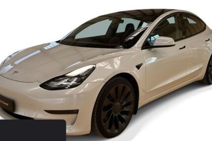 Tesla Model 3 98.907 km 26.900 &euro; Hanau 63457
