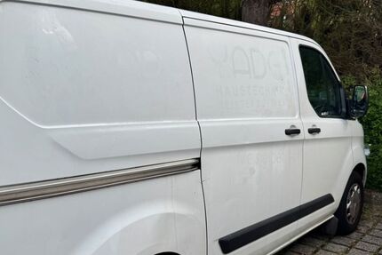 Ford Transit Custom 134.000 km 10.900 &euro; Frankfurt Am Main 65929