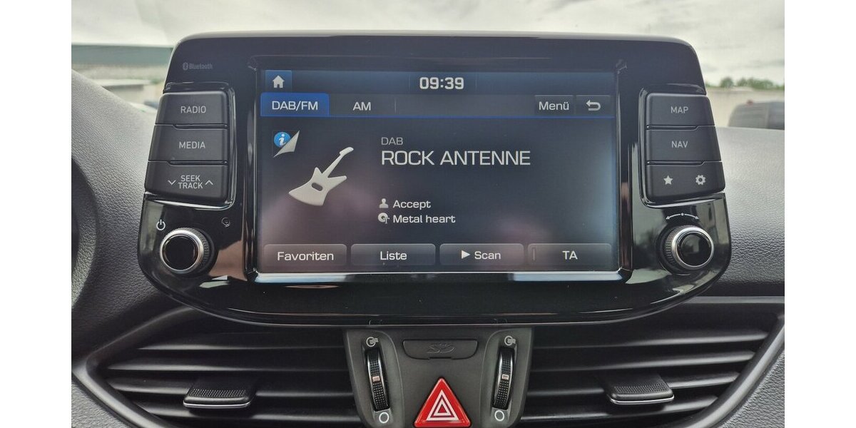 Hyundai i30 Passion +, Rückfahrkamera, Carplay, Navi, Sitz 85.411 km 14.990 &euro; Rodgau 63110