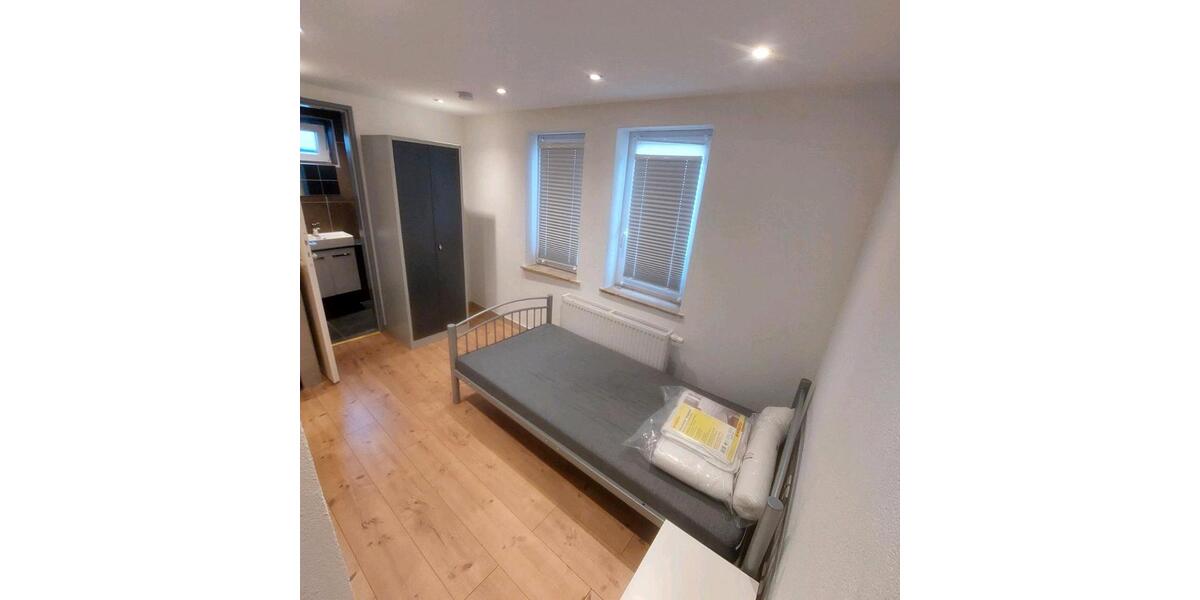 Etagenwohnung Friedberg (Hessen) - 1 Zimmer, 20 m&sup2;, 550&euro; | Angebot:26016993