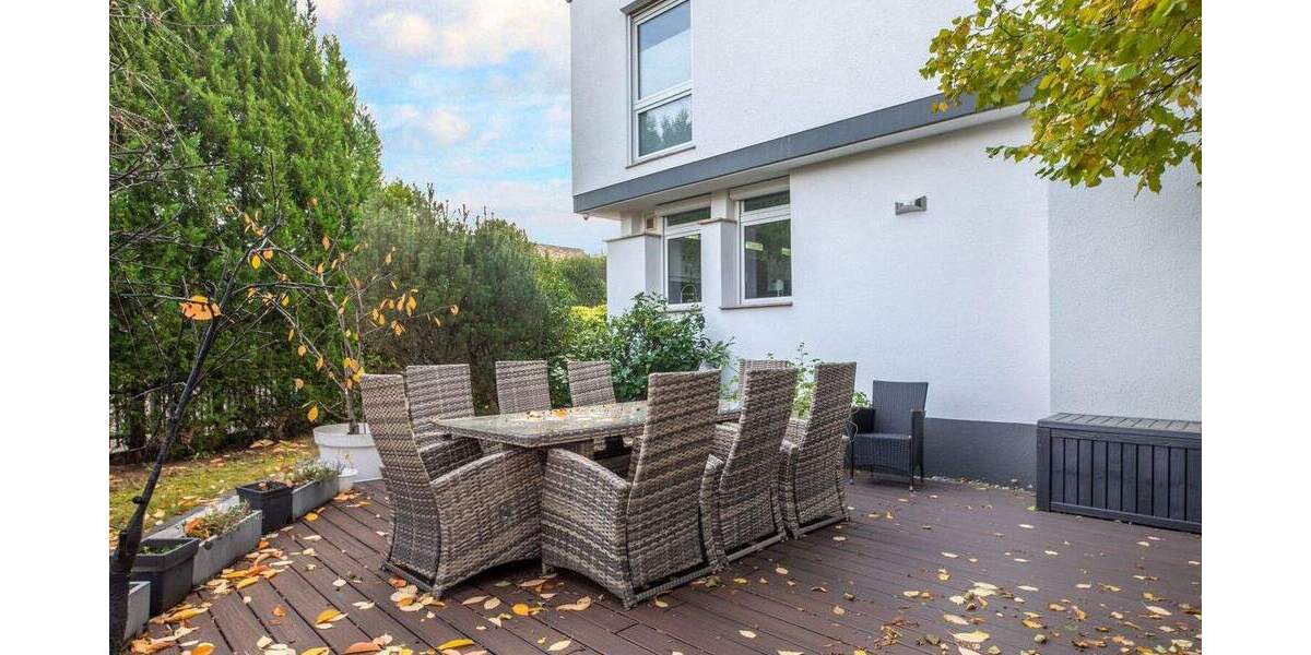 Einfamilienhaus Dreieich / Götzenhain Götzenhain - 9 Zimmer, 378 m&sup2;, 1.450.000&euro; | Angebot:25742877