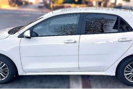 Kia Rio 57.185 km 11.800 &euro; Bad Homburg v. d. Höhe 61348