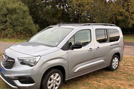 Opel Combo Life 61.000 km 21.500 &euro; Gelnhausen 63571