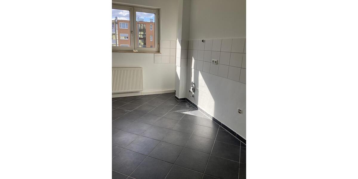 Etagenwohnung Frankfurt am Main - 2 Zimmer, 58 m&sup2;, 737&euro; | Angebot:26003349