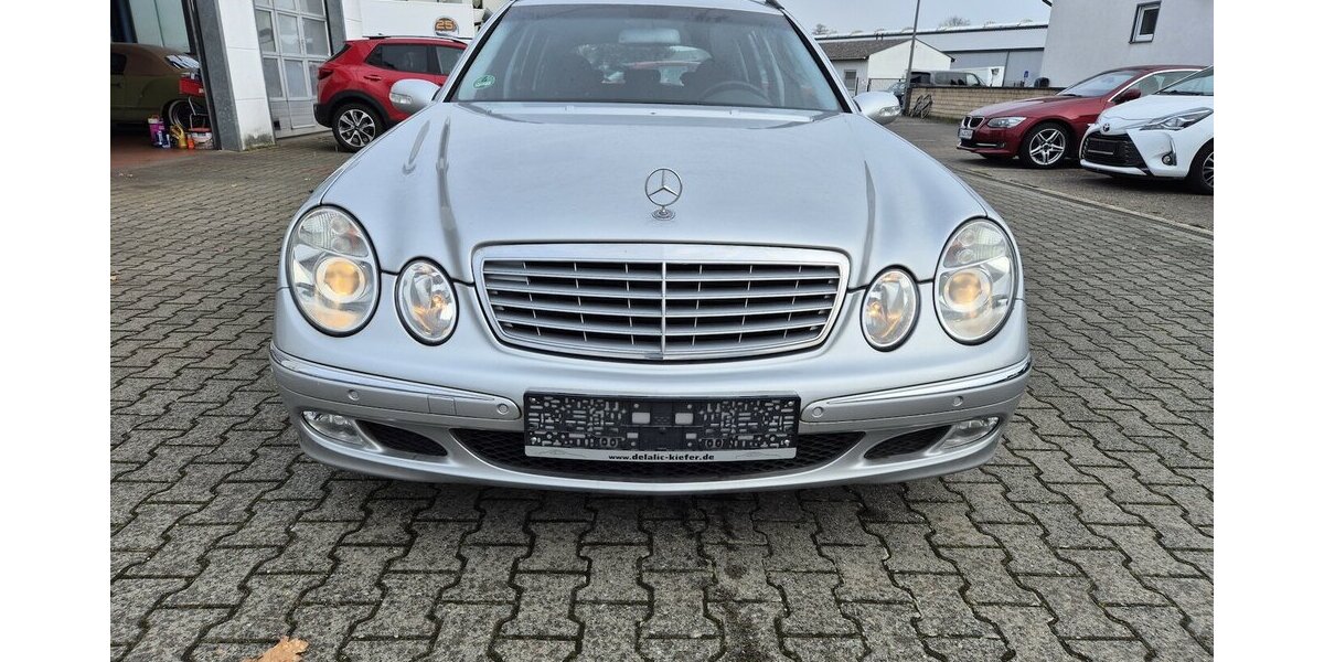Mercedes-Benz E 220 T CDI Elegance, Klima, Automatik, Navigation 134.668 km 7.990 &euro; Rodgau 63110