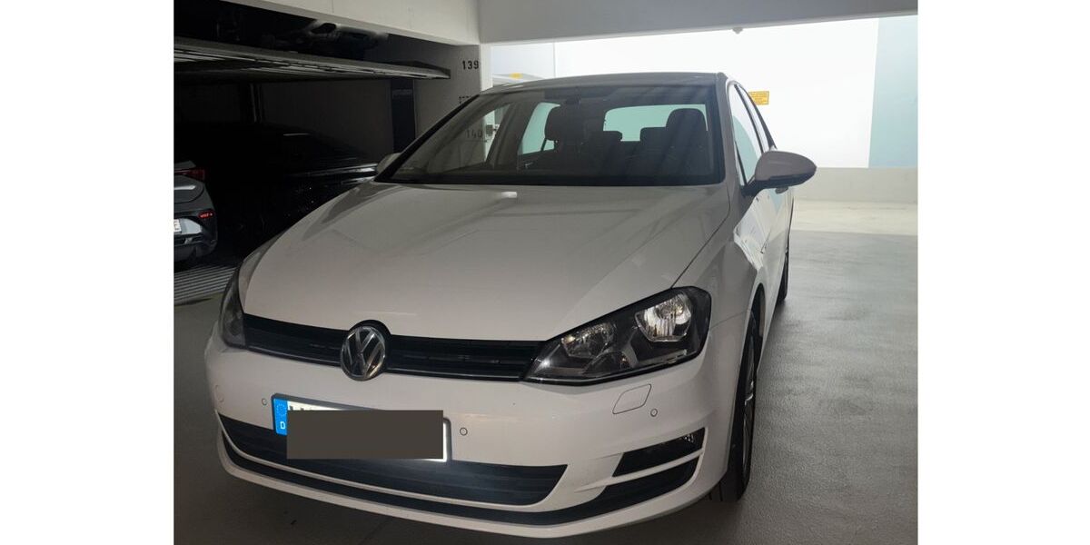VW Golf 131.000 km 11.999 &euro; Frankfurt am Main 60486