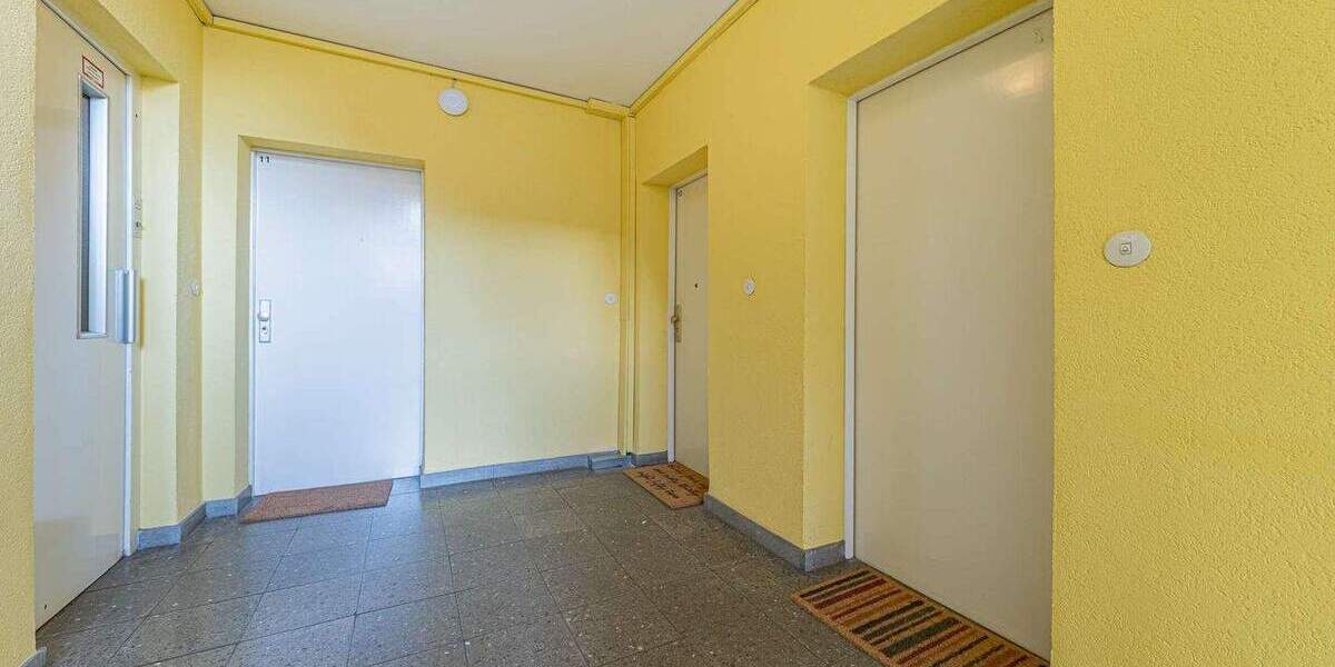 Etagenwohnung Frankfurt am Main Sachsenhausen - 2 Zimmer, 60 m&sup2;, 1.650&euro; | Angebot:25727280