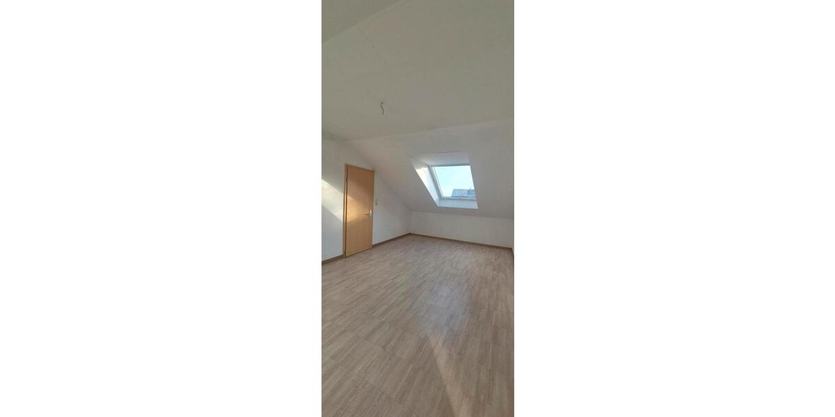 Erdgeschoßwohnung Hösbach - 3 Zimmer, 86 m&sup2;, 950&euro; | Angebot:25979883