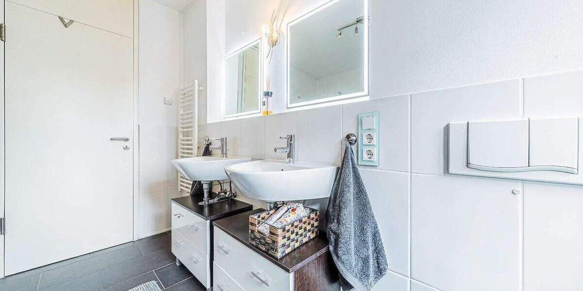 Etagenwohnung Frankfurt am Main Gallus - 3 Zimmer, 115 m&sup2;, 3.840&euro; | Angebot:25937437