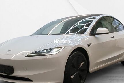 Tesla Model 3 8.649 km 37.307 &euro; Eschborn 65760