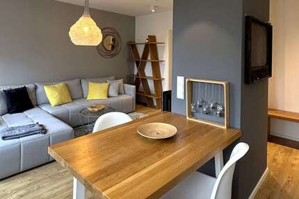 Zimmer Frankfurt am Main Hausen - 2 Zimmer, 1.250&euro; | Angebot:26631651