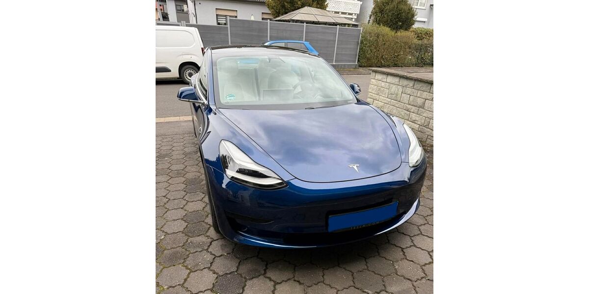 Tesla Model 3 15.000 km 24.500 &euro; Alzenau 63755