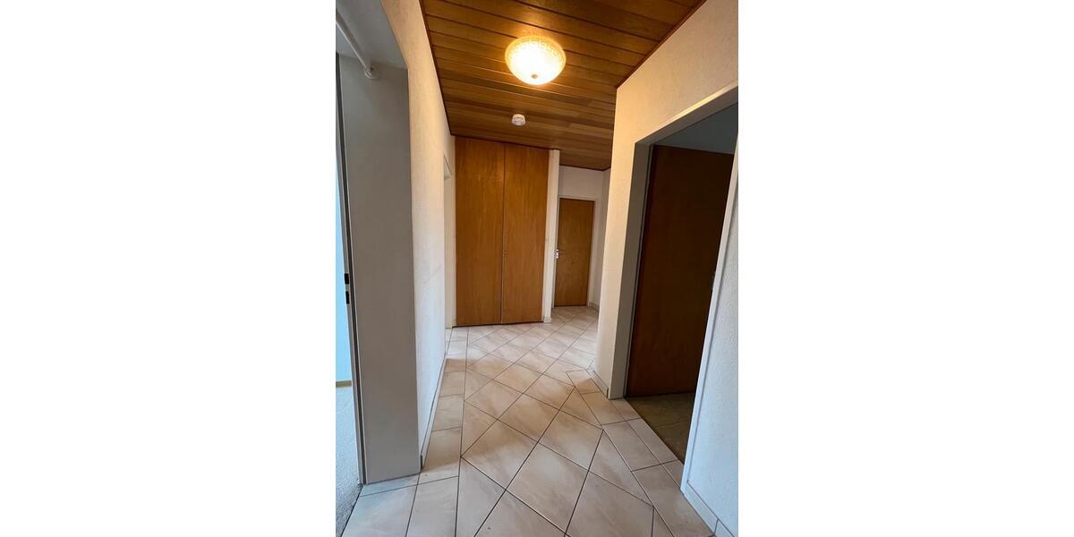 Etagenwohnung Babenhausen - 3 Zimmer, 72 m&sup2;, 185.000&euro; | Angebot:27528534