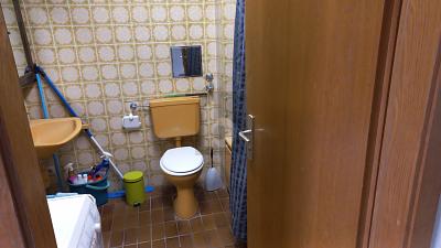 KOMPLETT MÖBLIERT, AUCH FÜR FIRMENPERSONAL - Etagenwohnung Frankfurt am Main Rödelheim | Angebot:25857958