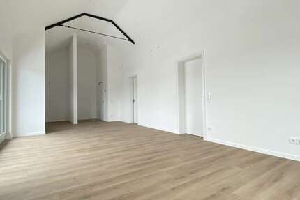Wohnung Bad Vilbel - 2 Zimmer, 82 m&sup2;, 1.800&euro; | Angebot:20282886