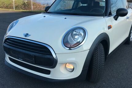 Mini ONE 139.000 km 7.700 &euro; Frankfurt 60385