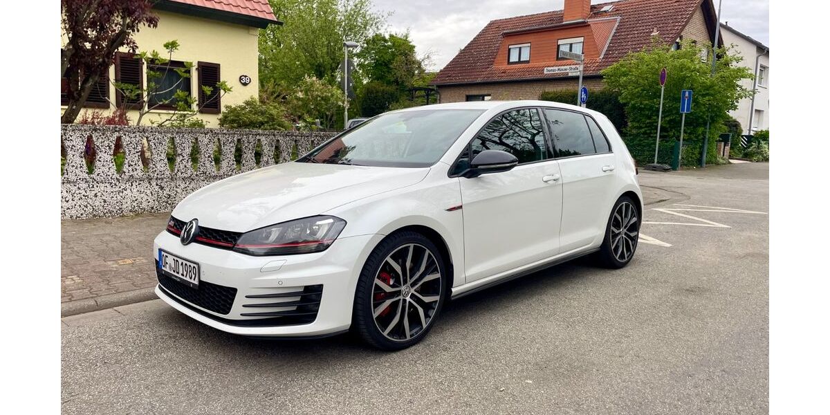 VW Golf 179.000 km 13.500 &euro; Bad Vilbel 61118