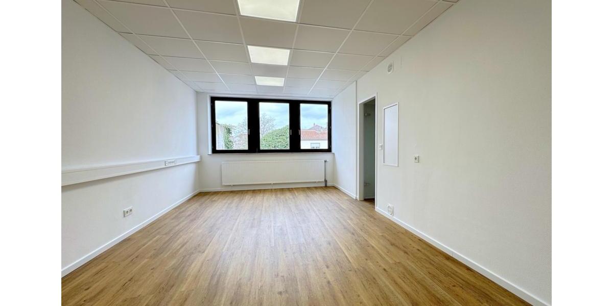 Gewerbeobjekt Neu-Isenburg Isenburg - 1.350&euro; | Angebot:25791937