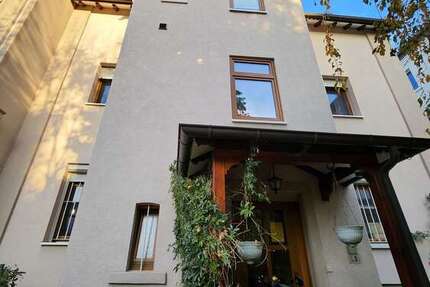 Haus Frankfurt Höchst - 6 Zimmer, 215 m&sup2;, 769.000&euro; | Angebot:24746862