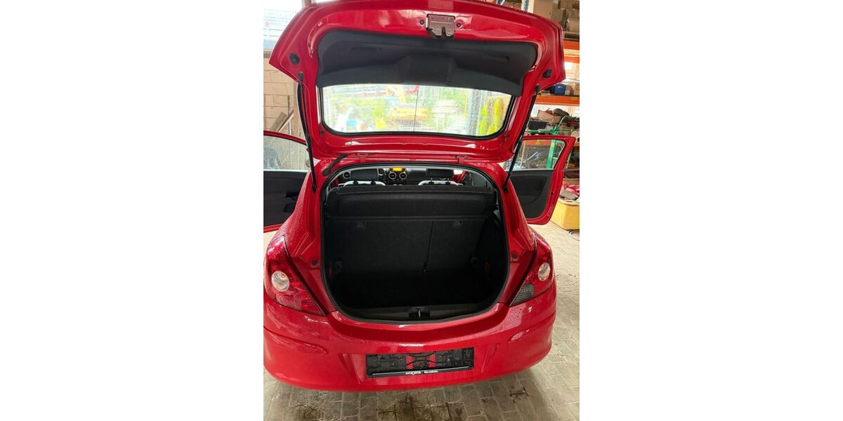 Opel Corsa 170.000 km 3.200 &euro; Frankfurt am Main 65931