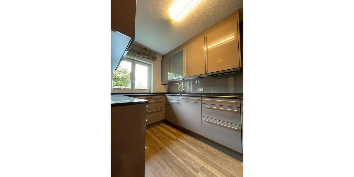 Reihenhaus Steinbach (Taunus) - 7 Zimmer, 162 m&sup2;, 720.000&euro; | Angebot:25006358