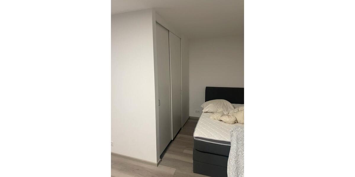 Etagenwohnung Frankfurt am Main - 1 Zimmer, 36 m&sup2;, 1.350&euro; | Angebot:23766743