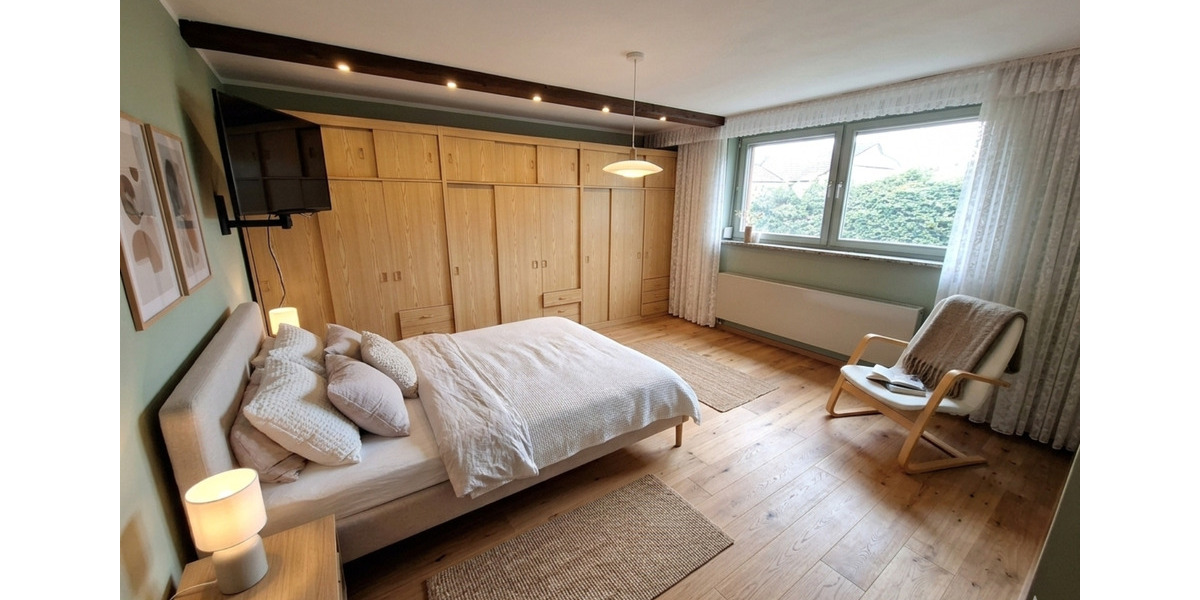 Bungalow Echzell - 5 Zimmer, 150 m&sup2;, 1.250&euro; | Angebot:25379628