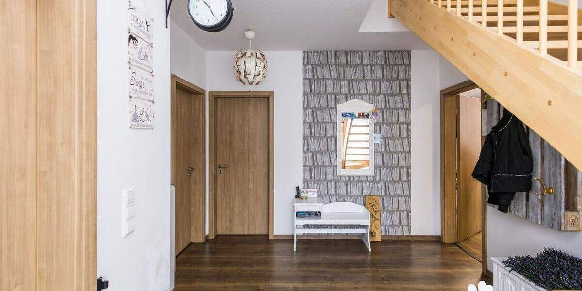 Einfamilienhaus Hösbach - 5 Zimmer, 150 m&sup2;, 495.000&euro; | Angebot:25739102