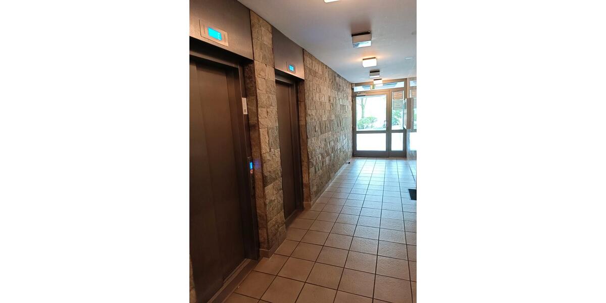 Etagenwohnung Frankfurt am Main Sachsenhausen Süd - 2 Zimmer, 60 m&sup2;, 250.000&euro; | Angebot:26073392