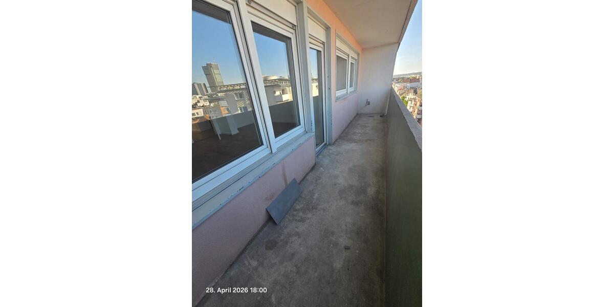 Etagenwohnung Offenbach am Main Hafen - 3 Zimmer, 75 m&sup2;, 1.200&euro; | Angebot:26482978