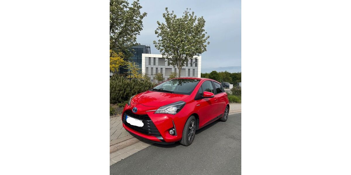 Toyota Yaris 87.400 km 12.999 &euro; Friedrichsdorf 61381