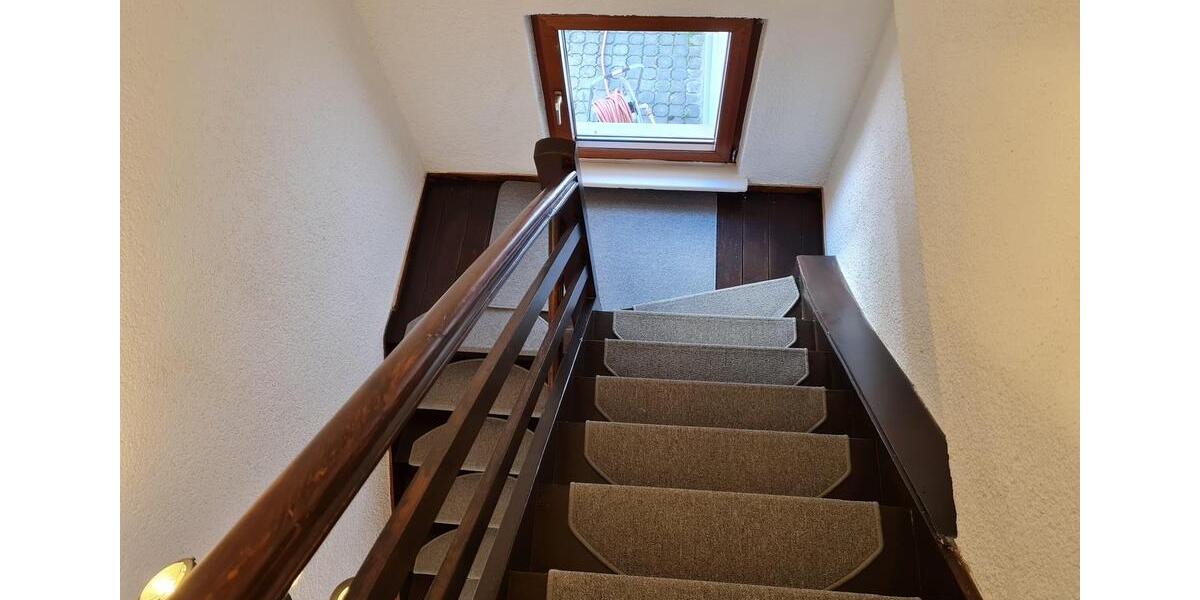 Einfamilienhaus Gelnhausen - 4 Zimmer, 180 m&sup2;, 2.250&euro; | Angebot:26087281