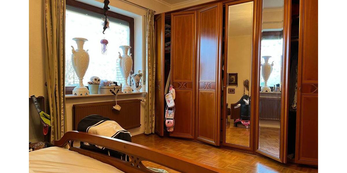 Bungalow Offenbach am Main Bieber - 5 Zimmer, 140 m&sup2;, 330.000&euro; | Angebot:26037394