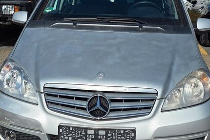Mercedes-Benz A 170 223.400 km 1.500 &euro; Frankfurt am Main 65933