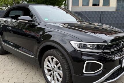 VW T-Roc 42.549 km 20.900 &euro; Frankfurt am Main / Bergen-Enkheim 60388