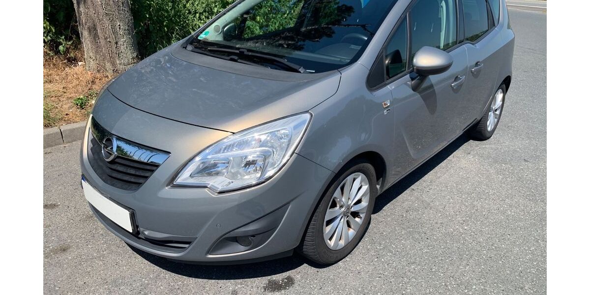 Opel Meriva 125.000 km 6.300 &euro; Bad-Homburg 61348