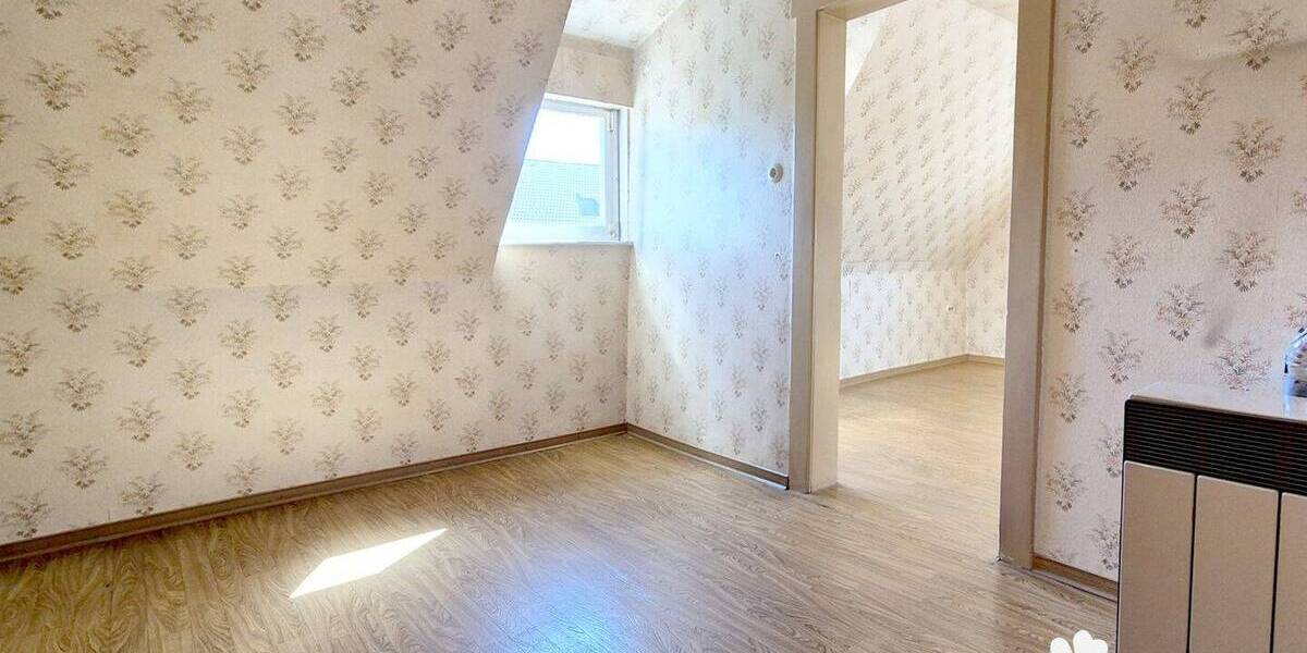 Einfamilienhaus Stockstadt am Main - 7 Zimmer, 116 m&sup2;, 279.000&euro; | Angebot:25693752