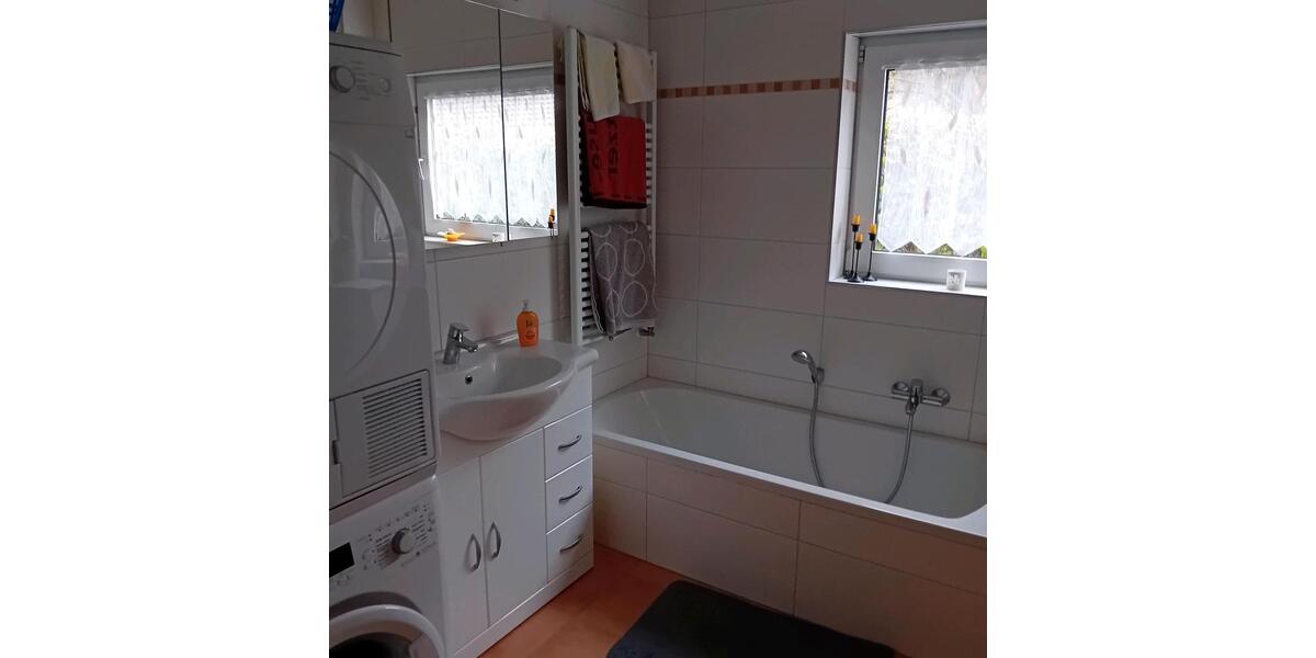 Erdgeschoßwohnung Schöllkrippen - 4 Zimmer, 119 m&sup2;, 375.000&euro; | Angebot:24830433