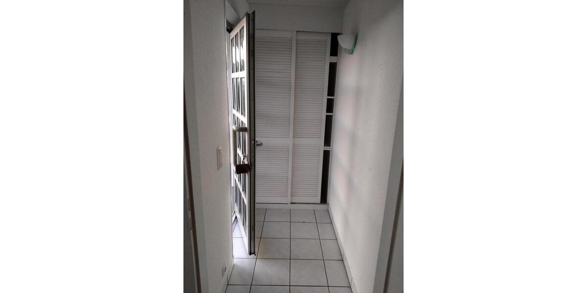 Etagenwohnung Frankfurt am Main Gallus - 2.5 Zimmer, 70 m&sup2;, 690&euro; | Angebot:25906710