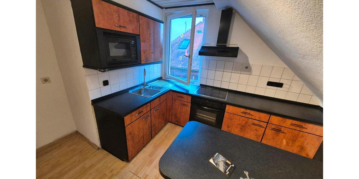 Dachgeschoßwohnung Offenbach am Main Bieber - 3 Zimmer, 79 m&sup2;, 1.300&euro; | Angebot:25814287