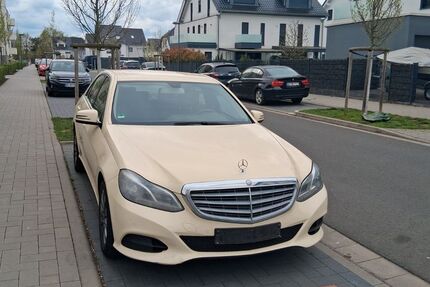 Mercedes-Benz E 200 429.000 km 3.950 &euro; Frankfurt am Main 60386