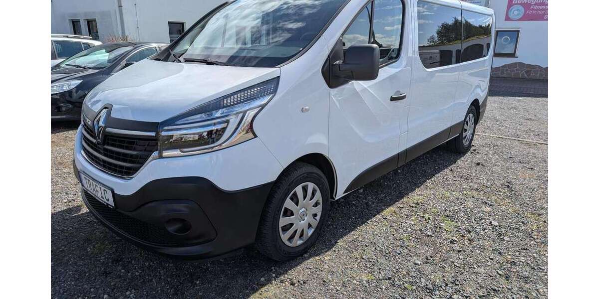 Renault Trafic 106.000 km 20.390 &euro; Gelnhausen Roth 63571