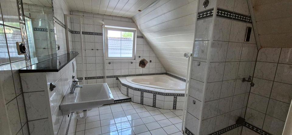Einfamilienhaus Limeshain - 5 Zimmer, 187 m&sup2;, 370.000&euro; | Angebot:26342396
