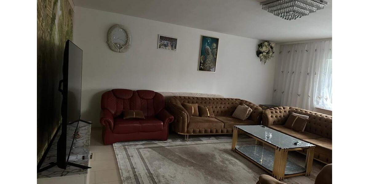 Erdgeschoßwohnung Ortenberg - 4 Zimmer, 120 m&sup2;, 950&euro; | Angebot:25711728