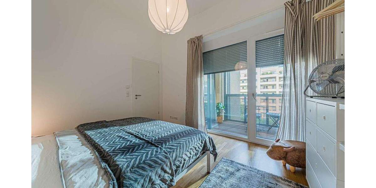 Etagenwohnung Frankfurt am Main Bahnhofsviertel - 2 Zimmer, 70 m&sup2;, 1.690&euro; | Angebot:25661874