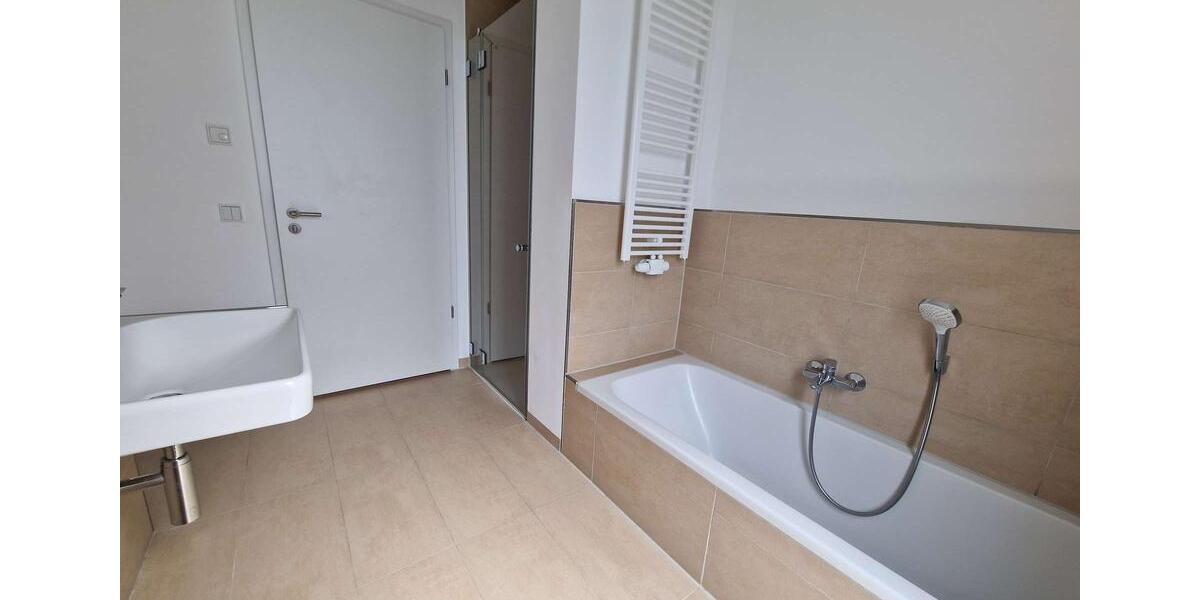 Etagenwohnung Friedrichsdorf - 3 Zimmer, 76 m&sup2;, 1.280&euro; | Angebot:25638222